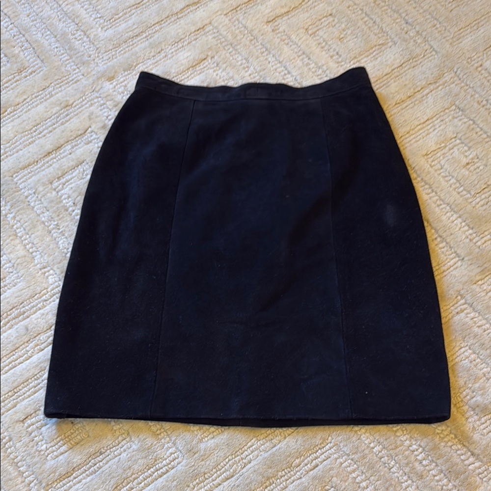 Black Knee-Length Pencil Skirt for Work